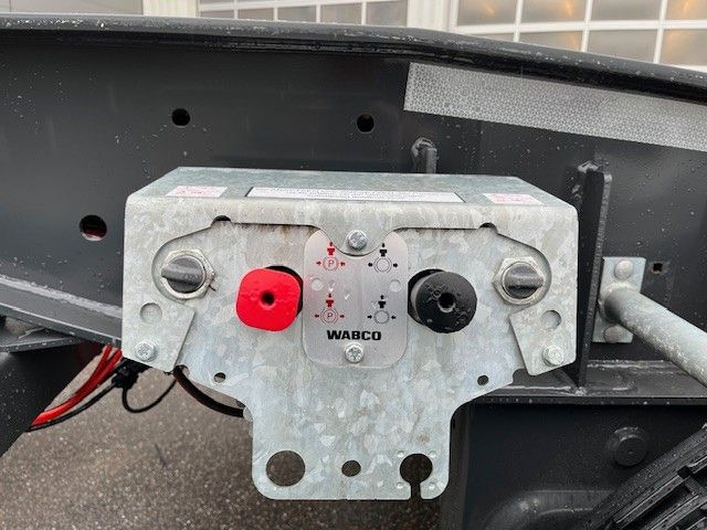 Schlittenanhänger 18 S Schlittenanhänger 18 S - Remolque multilift/ Portacontenedores de cadenas: foto 5 Schlittenanhänger 18 S Schlittenanhänger 18 S - Remolque multilift/ Portacontenedores de cadenas: foto 5