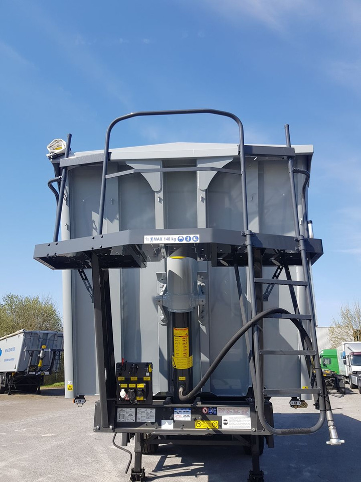 Stas agroSTAR 47,6 cbm Kippsattelauflieger Stas agroSTAR 47,6 cbm Kippsattelauflieger - Semirremolque volquete: foto 3 Stas agroSTAR 47,6 cbm Kippsattelauflieger Stas agroSTAR 47,6 cbm Kippsattelauflieger - Semirremolque volquete: foto 3