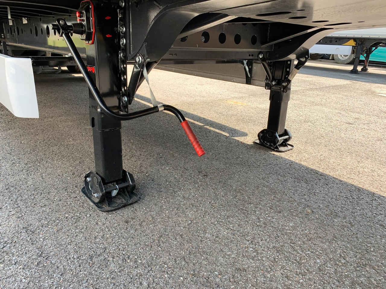 Wielton Curtain Master MEGA - Semirremolque lona: foto 5 Wielton Curtain Master MEGA - Semirremolque lona: foto 5