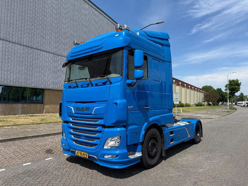 DAF XF 480 2019 only 674.000 km !!! like new !!! - Cabeza tractora: foto 1 DAF XF 480 2019 only 674.000 km !!! like new !!! - Cabeza tractora: foto 1