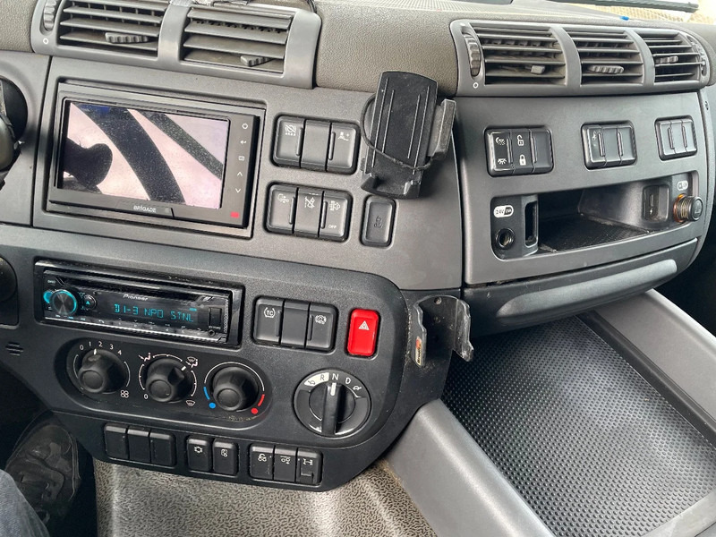 Camión frigorífico DAF CF 330 6X2 2017 schmitz + thermo-king T1200: foto 10 Camión frigorífico DAF CF 330 6X2 2017 schmitz + thermo-king T1200: foto 10