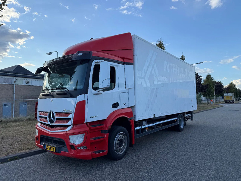 Mercedes-Benz Antos 2027 LL - Camión caja cerrada: foto 1 Mercedes-Benz Antos 2027 LL - Camión caja cerrada: foto 1