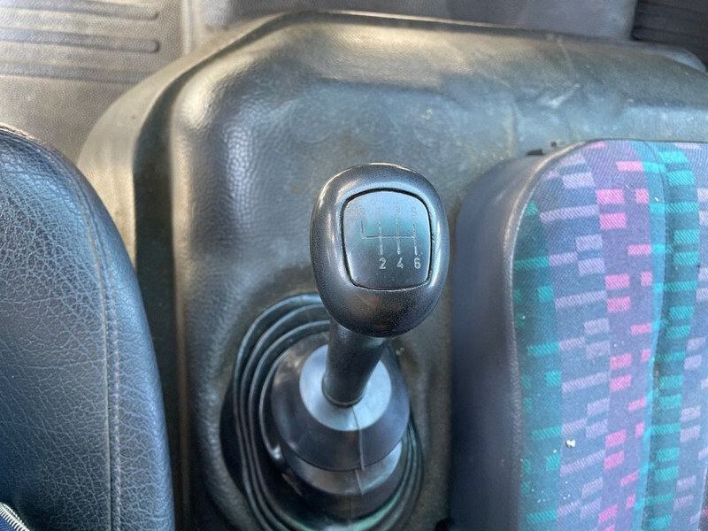 Camión portavehículos Mercedes-Benz Ecoliner 817 tijhof oprijwagen 1993: foto 11 Camión portavehículos Mercedes-Benz Ecoliner 817 tijhof oprijwagen 1993: foto 11