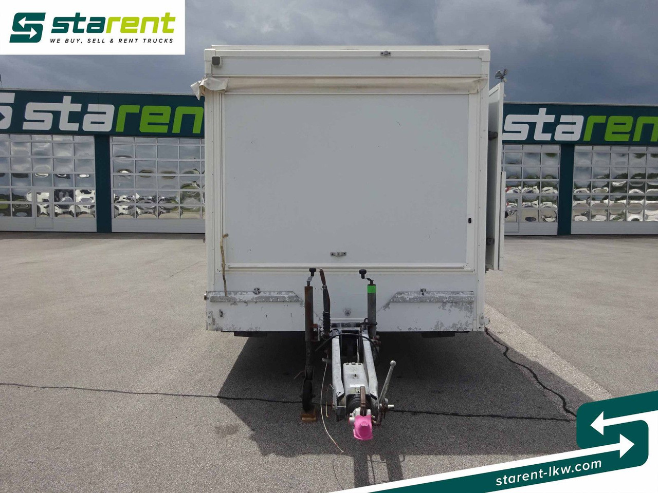 Fischer Verkaufsanhänger, Klima, Kühlvitrine - Remolque venta ambulante: foto 2 Fischer Verkaufsanhänger, Klima, Kühlvitrine - Remolque venta ambulante: foto 2