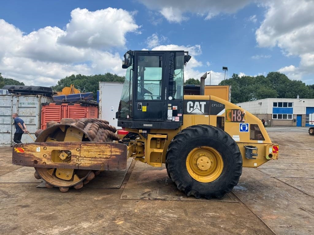 CAT CP 533 E - Compactador: foto 2 CAT CP 533 E - Compactador: foto 2
