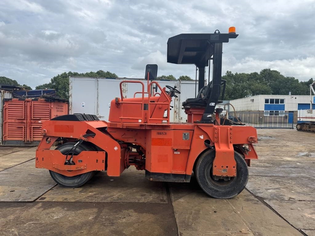 SAKAI GW 750-2 - Rodillo de neumáticos: foto 2 SAKAI GW 750-2 - Rodillo de neumáticos: foto 2