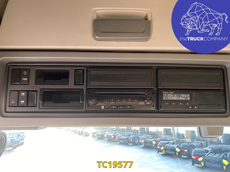 Cabeza tractora Renault T 460: foto 6