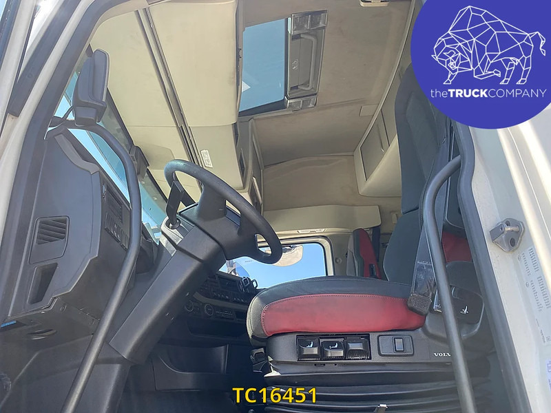 Volvo FH 460 - Cabeza tractora: foto 5 Volvo FH 460 - Cabeza tractora: foto 5