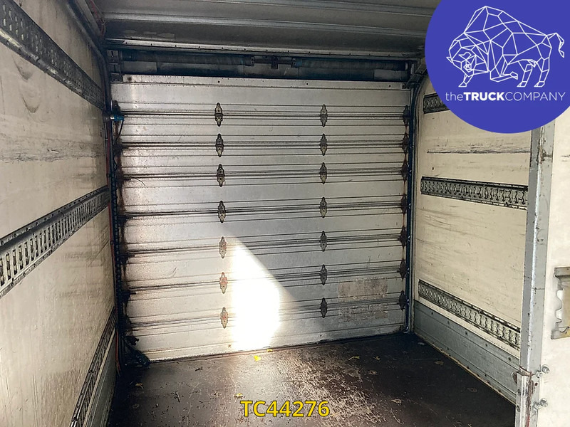 Iveco EuroCargo 100 E15 - Camión caja cerrada: foto 4 Iveco EuroCargo 100 E15 - Camión caja cerrada: foto 4