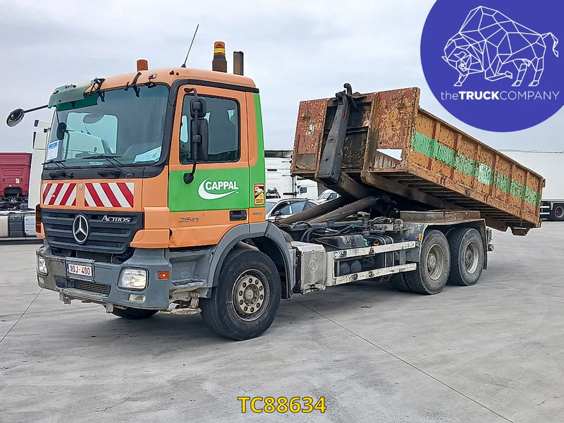 Mercedes-Benz Actros 2641 - Camión portacontenedore/ Intercambiable: foto 2 Mercedes-Benz Actros 2641 - Camión portacontenedore/ Intercambiable: foto 2