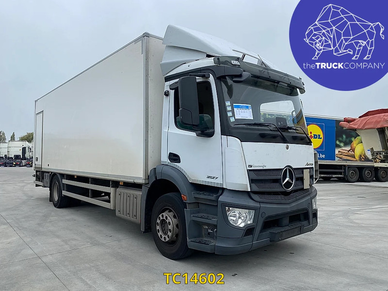 Camión caja cerrada Mercedes-Benz Antos 1827: foto 6