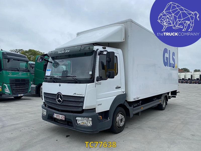 Mercedes-Benz Atego 818 - Camión caja cerrada: foto 1 Mercedes-Benz Atego 818 - Camión caja cerrada: foto 1