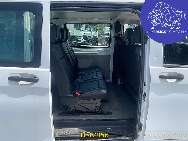 Mercedes-Benz Vito 111 CDI MINIBUS 9 SEATS - Minibús, Furgoneta de pasajeros: foto 4 Mercedes-Benz Vito 111 CDI MINIBUS 9 SEATS - Minibús, Furgoneta de pasajeros: foto 4