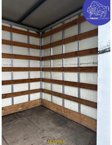 Peugeot Boxer 2.0 HDI BOX + LIFT - Furgoneta caja cerrada: foto 3 Peugeot Boxer 2.0 HDI BOX + LIFT - Furgoneta caja cerrada: foto 3