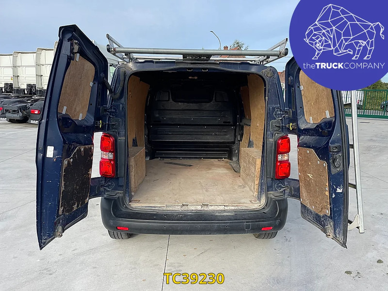 Furgoneta pequeña Peugeot Expert 2l 120cv: foto 6