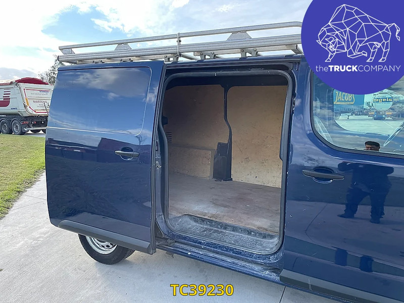 Furgoneta pequeña Peugeot Expert 2l 120cv: foto 9