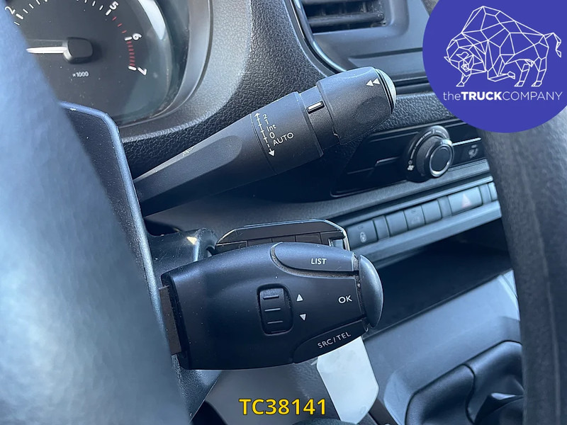 Furgoneta pequeña Peugeot Expert 2l 120cv: foto 19 Furgoneta pequeña Peugeot Expert 2l 120cv: foto 19