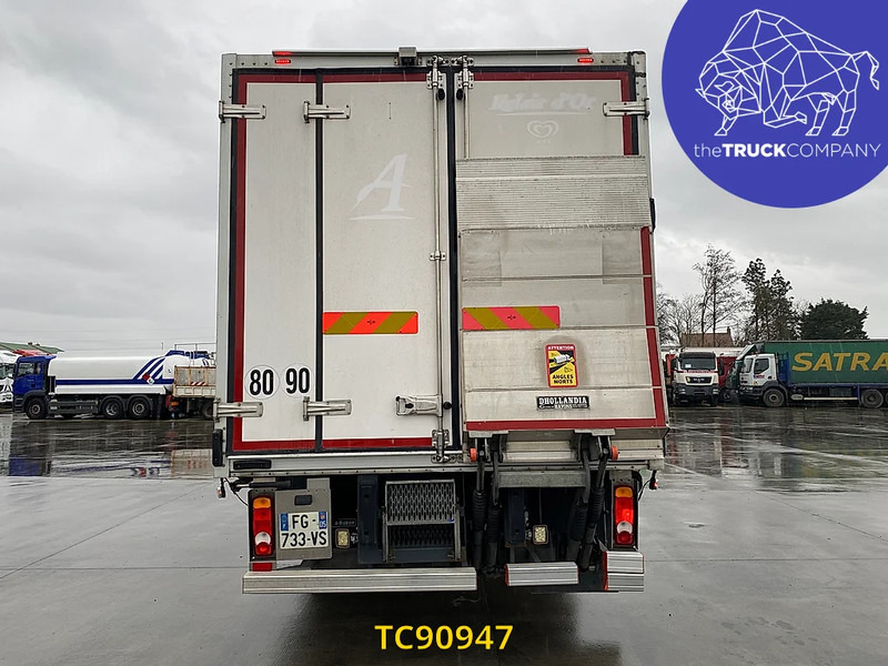 Renault D 210 - Camión frigorífico: foto 4 Renault D 210 - Camión frigorífico: foto 4