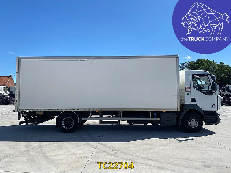 Renault D 210 - Camión caja cerrada: foto 2 Renault D 210 - Camión caja cerrada: foto 2