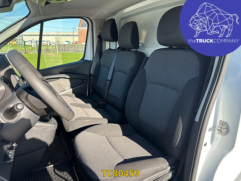 Leasing de Renault Trafic 150 DCI - AUTOMATIC GEARBOX Renault Trafic 150 DCI - AUTOMATIC GEARBOX: foto 17