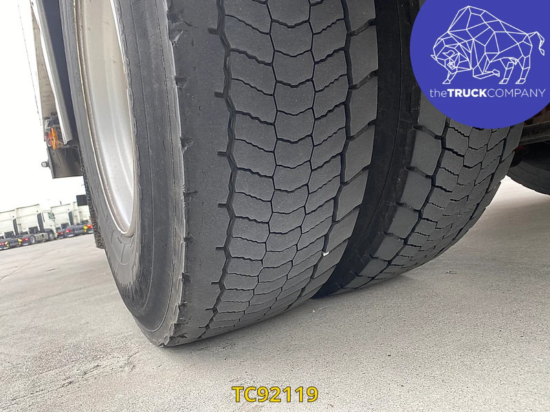 Camión frigorífico Volvo FM 330: foto 18