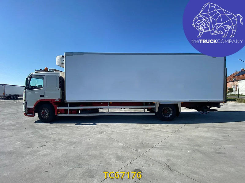 Volvo FM 330 - Camión frigorífico: foto 1 Volvo FM 330 - Camión frigorífico: foto 1