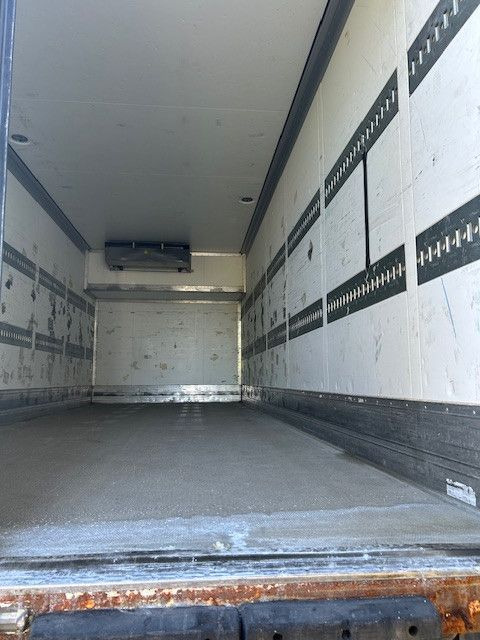 Schmitz Cargobull Tiefkühlwechselkoffer BDF - Carrocería-frigorifico: foto 4 Schmitz Cargobull Tiefkühlwechselkoffer BDF - Carrocería-frigorifico: foto 4