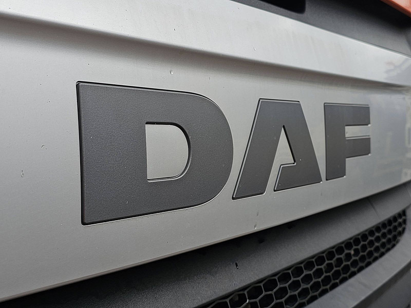 Cabeza tractora DAF CF 460 SPACECAB 6X2 RHD: foto 18 Cabeza tractora DAF CF 460 SPACECAB 6X2 RHD: foto 18