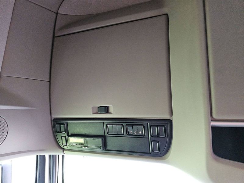 Cabeza tractora DAF XF 480 SSC 2X TANK LED 395T: foto 10 Cabeza tractora DAF XF 480 SSC 2X TANK LED 395T: foto 10