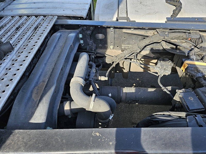 Cabeza tractora MAN 18.510 TGX GX XXL INTARDER LED: foto 16