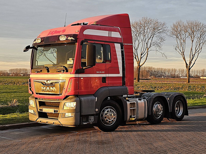 MAN 26.440 TGS LX 6X2-2 BLS 554TKM - Cabeza tractora: foto 2 MAN 26.440 TGS LX 6X2-2 BLS 554TKM - Cabeza tractora: foto 2