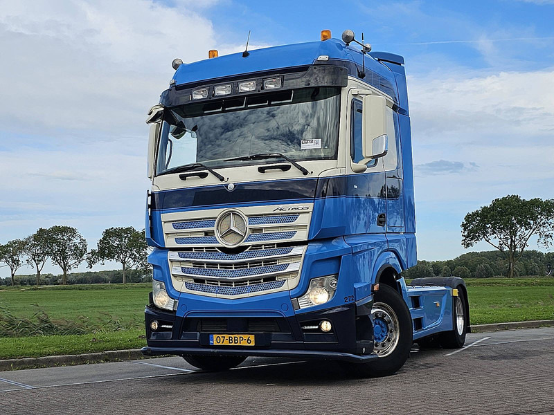 Mercedes-Benz ACTROS 1845 LS - Cabeza tractora: foto 1 Mercedes-Benz ACTROS 1845 LS - Cabeza tractora: foto 1