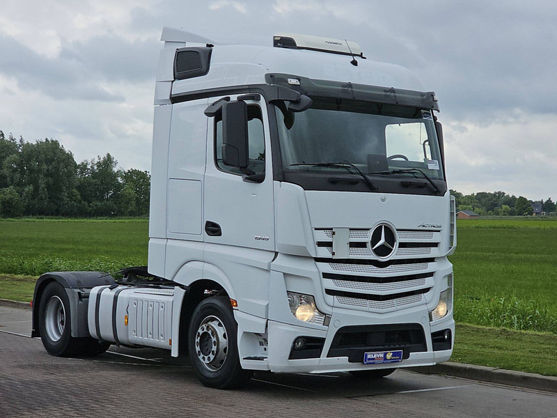 Mercedes-Benz ACTROS 1845 LS - Cabeza tractora: foto 5 Mercedes-Benz ACTROS 1845 LS - Cabeza tractora: foto 5