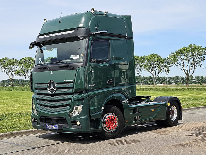 Mercedes-Benz ACTROS 1863 GIGA SOLOSTAR ADR - Cabeza tractora: foto 2 Mercedes-Benz ACTROS 1863 GIGA SOLOSTAR ADR - Cabeza tractora: foto 2