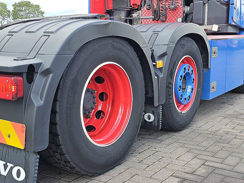 Cabeza tractora Volvo FH 460 XL 6X2 I-SAVE LED: foto 17 Cabeza tractora Volvo FH 460 XL 6X2 I-SAVE LED: foto 17