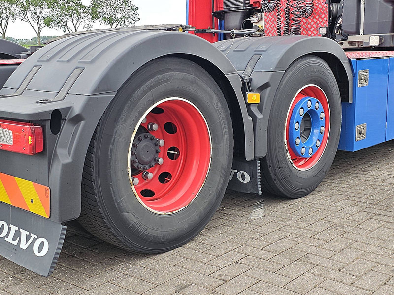 Cabeza tractora Volvo FH 460 XL 6X2 I-SAVE LED: foto 16 Cabeza tractora Volvo FH 460 XL 6X2 I-SAVE LED: foto 16