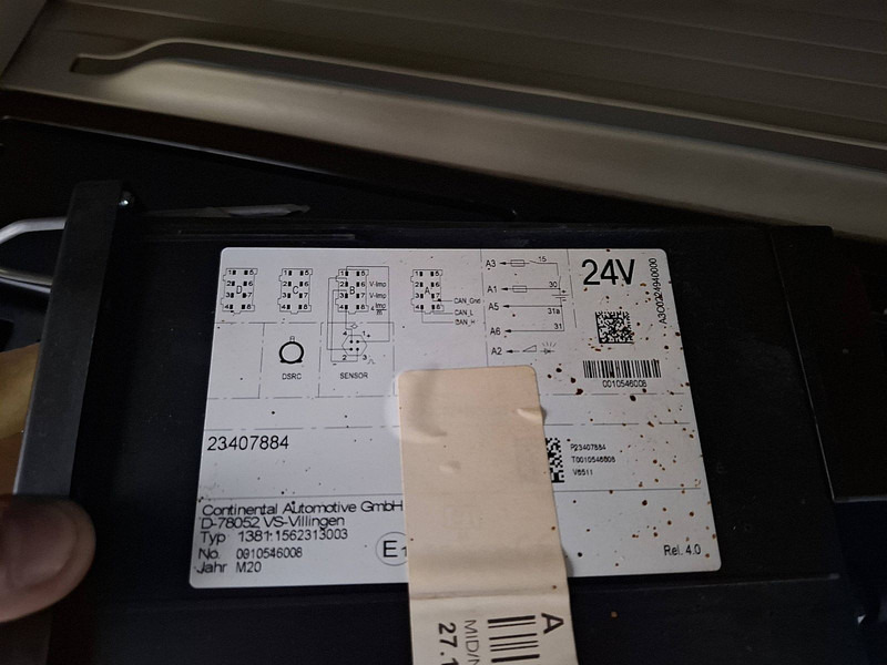 Cabeza tractora Volvo FH 500 SKIRTS 2X TANK VEB+: foto 16