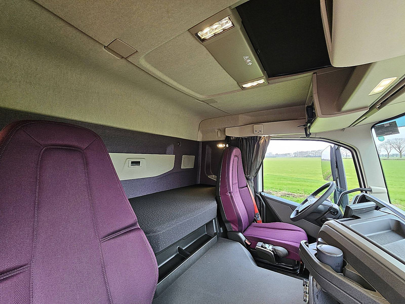 Leasing de Volvo FM 330 3000 KM LIKE NEW!! Volvo FM 330 3000 KM LIKE NEW!!: foto 14