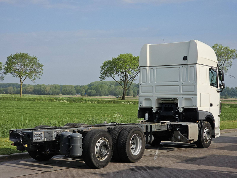 DAF XF 480 SSC 6X2 FAR - Camión chasis: foto 3 DAF XF 480 SSC 6X2 FAR - Camión chasis: foto 3