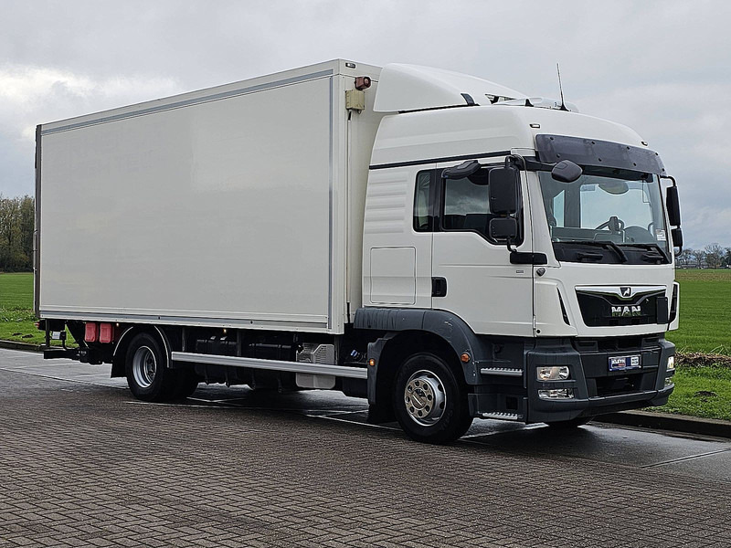 MAN 12.250 TGM LX HEATER 2T LIFT - Camión caja cerrada: foto 5 MAN 12.250 TGM LX HEATER 2T LIFT - Camión caja cerrada: foto 5