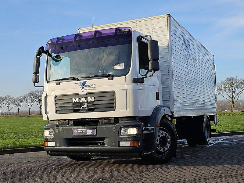 MAN 18.240 TGM AIRCO TAILLIFT - Camión caja cerrada: foto 1 MAN 18.240 TGM AIRCO TAILLIFT - Camión caja cerrada: foto 1