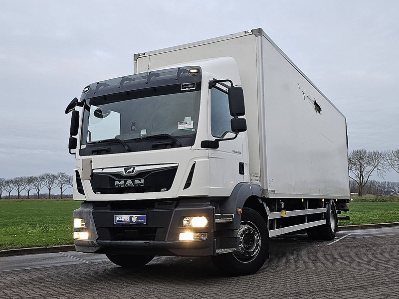 MAN 18.250 TGM AIRCO TAILLIFT - Camión caja cerrada: foto 1 MAN 18.250 TGM AIRCO TAILLIFT - Camión caja cerrada: foto 1