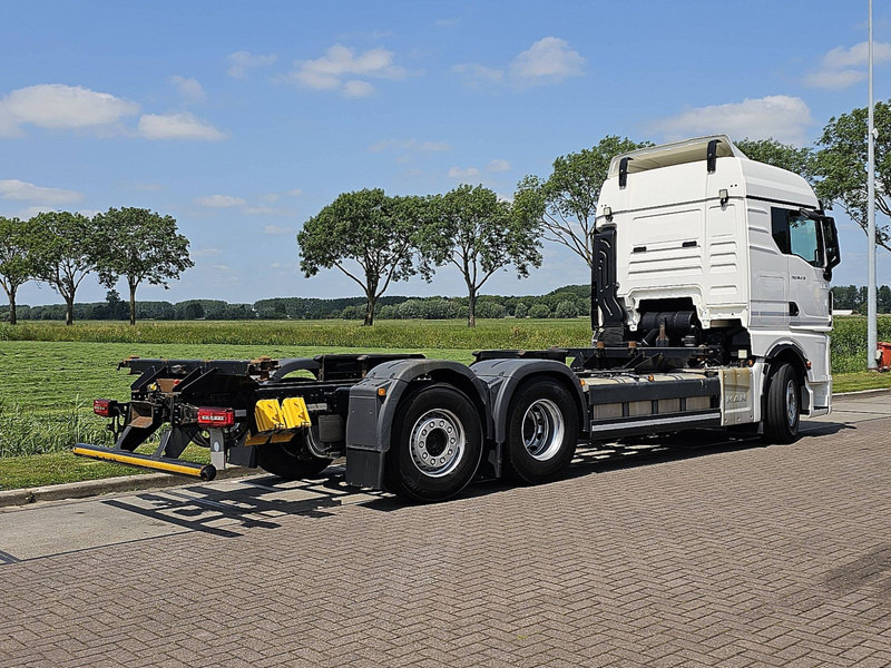 MAN 26.470 TGX TG3 6X2-4 STEERAXLE - Camión portacontenedore/ Intercambiable: foto 3 MAN 26.470 TGX TG3 6X2-4 STEERAXLE - Camión portacontenedore/ Intercambiable: foto 3