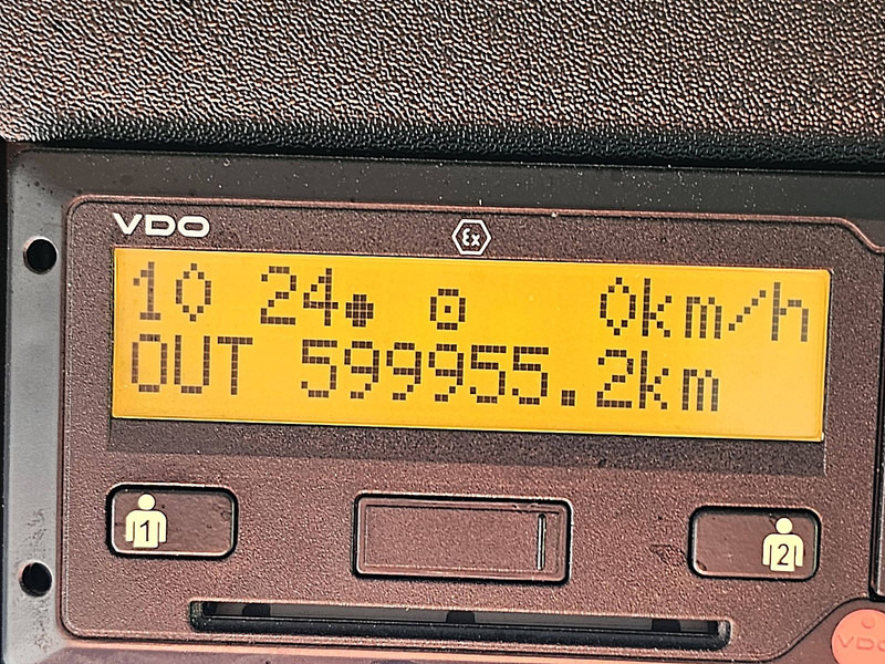 Camión caja cerrada Mercedes-Benz ANTOS 1924 L 19T TAILLIFT: foto 9 Camión caja cerrada Mercedes-Benz ANTOS 1924 L 19T TAILLIFT: foto 9