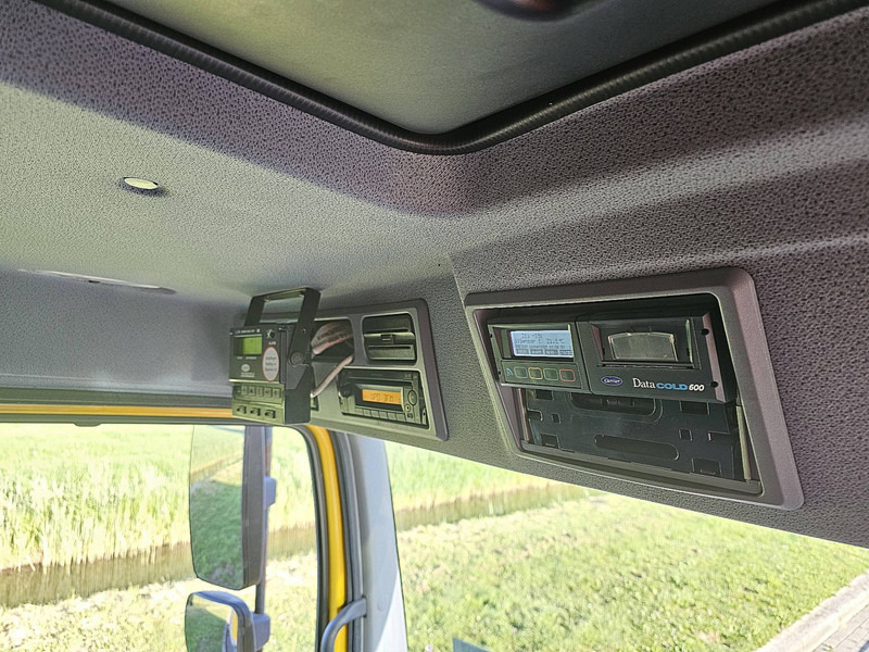 Camión frigorífico Mercedes-Benz ATEGO 824 CARRIER AIRCO LIFT: foto 12 Camión frigorífico Mercedes-Benz ATEGO 824 CARRIER AIRCO LIFT: foto 12