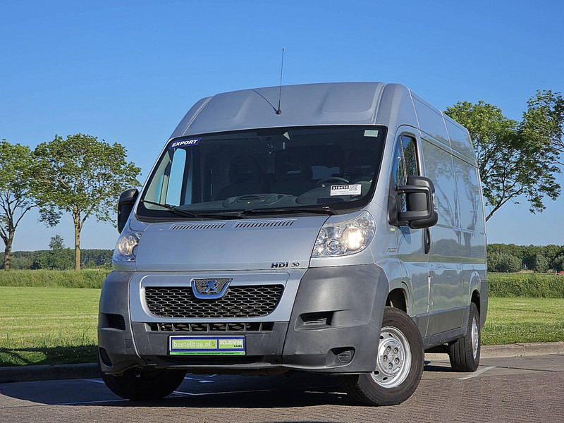 Peugeot Boxer 3.0 3.0 ltr - Furgón: foto 1 Peugeot Boxer 3.0 3.0 ltr - Furgón: foto 1