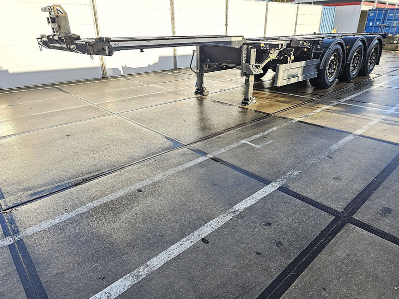 REGIS 3DFCST - Semirremolque portacontenedore/ Intercambiable: foto 1 REGIS 3DFCST - Semirremolque portacontenedore/ Intercambiable: foto 1