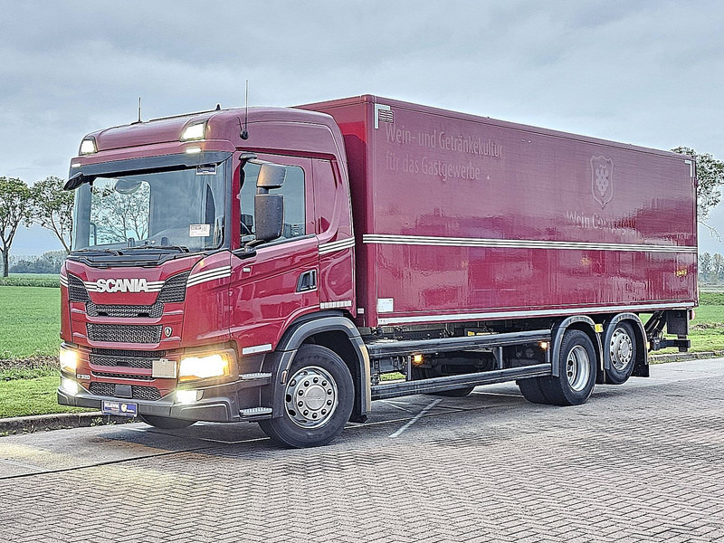 Scania G320 6X2*4 LIFT 133 TKM! - Camión caja cerrada: foto 2 Scania G320 6X2*4 LIFT 133 TKM! - Camión caja cerrada: foto 2