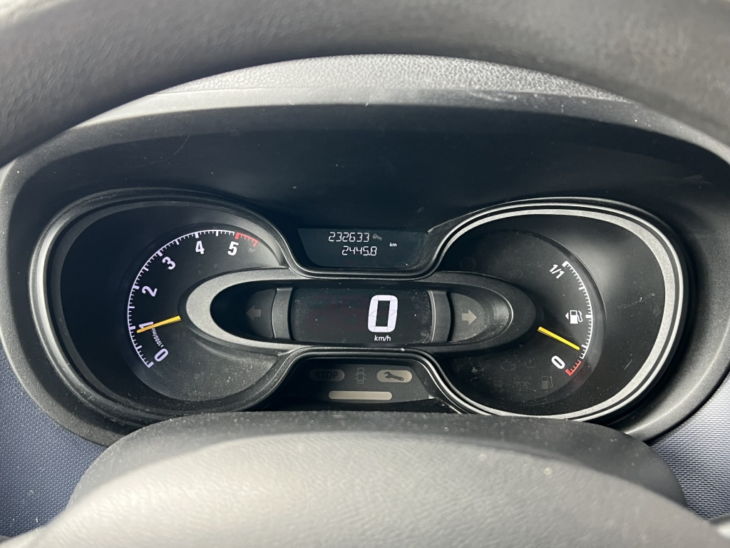 Opel Vivaro 1.6 CDTi L2H1 Klima NAVI Konvekta FK2510 - Furgoneta frigorifica: foto 5 Opel Vivaro 1.6 CDTi L2H1 Klima NAVI Konvekta FK2510 - Furgoneta frigorifica: foto 5