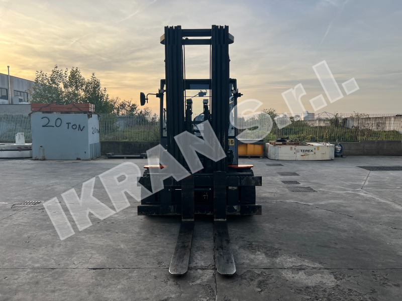 Toyota TRAIGO HT 85 8FBMHT85 - Carretilla elevadora eléctrica: foto 4 Toyota TRAIGO HT 85 8FBMHT85 - Carretilla elevadora eléctrica: foto 4